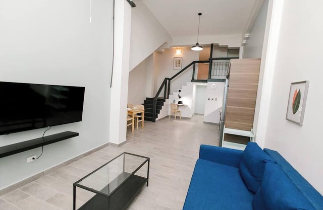 Cozy apartment Walking distance to the Beach