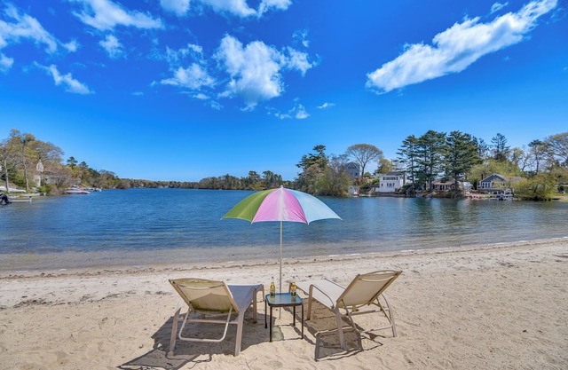 Cottage on Private Pond w/ Beach in Wareham
