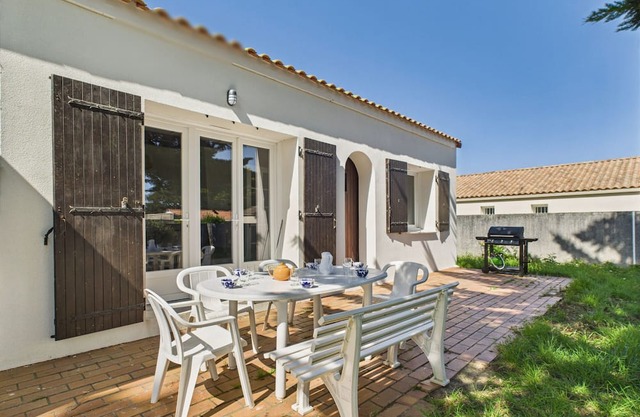 Jardín, a 800m de la playa, casa para 6