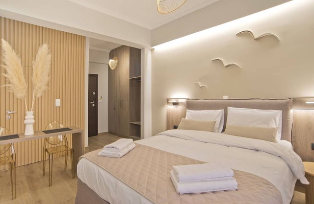 Althea Luxury Apt City View, Walk to Acropolis