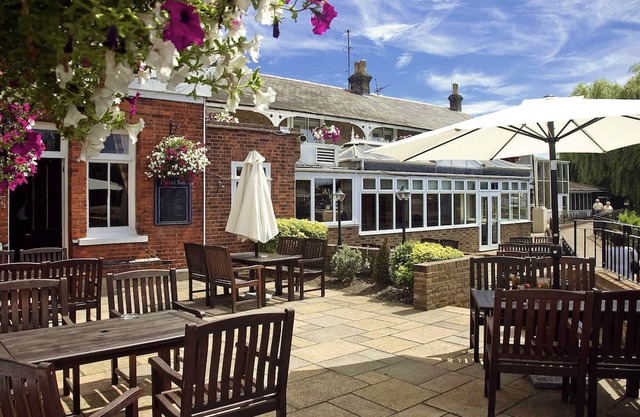 Sunday London Staines Hotel | Standard Double