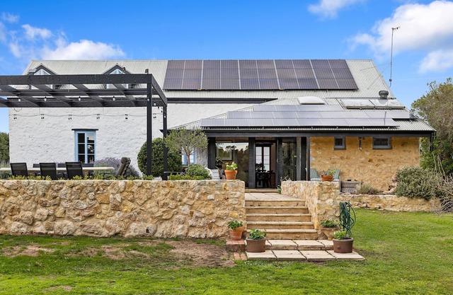 Historical Cheese Factory Retreat - 727 Randell RD