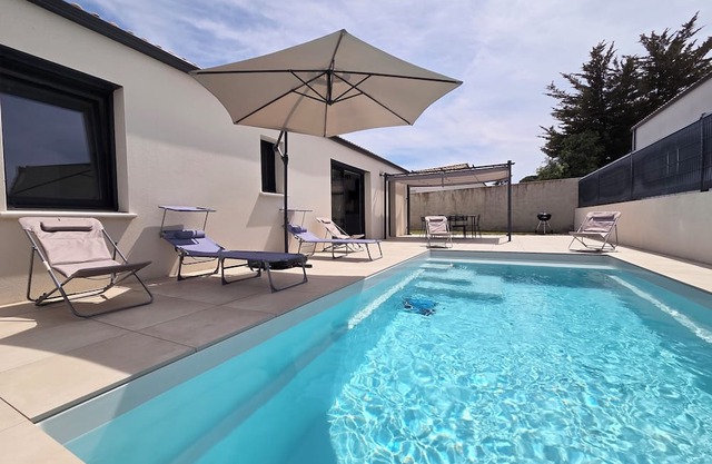 Villa Azur: Modern & Private Pool!