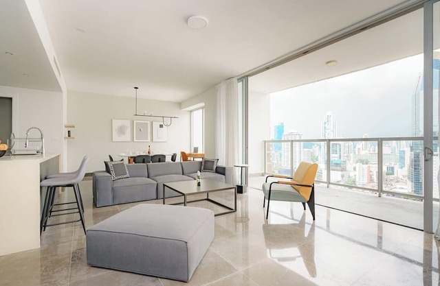 Exclusive and luxury 1BR with balcony in Yoo Panama