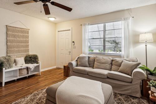 Coastal Comfort- 3BR House in Stuart City home