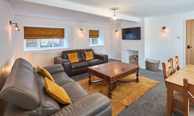 Sewerby Casa | Host & Stay | Low Barn Cottage