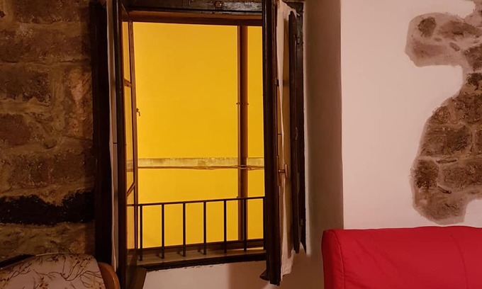 Villanova Monteleone Casa | Rooms with private bathrooms in the historic center just a short walk from the bus stop