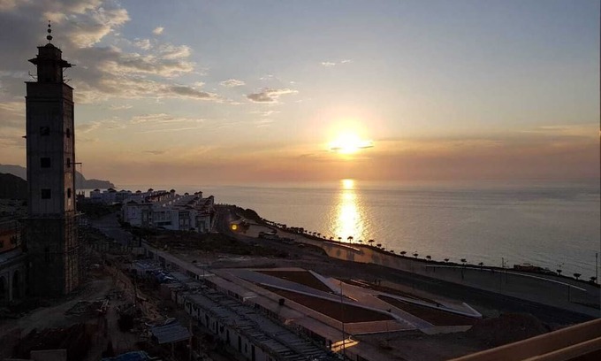 Al Hoceima Apartamento | Air-conditioned apartment for rent