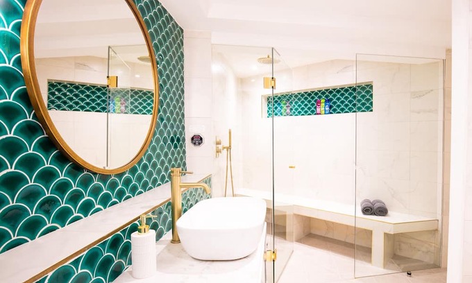 Coldharbour Apartamento | Retreat with Steam room, KING bed near tube