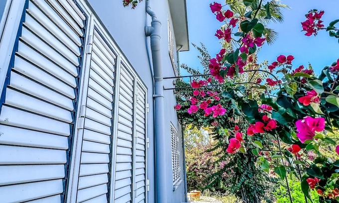 Edremit Casa | Duplex Villa w Private Beach and Garden in Kyrenia
