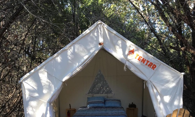 Lampasas Alquiler De RV | Tentrr Signature Site - Cedar Glen Signature Campsite
