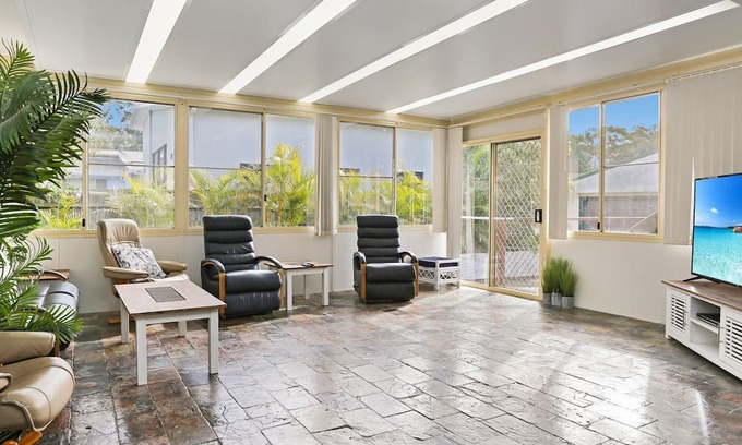 Hawks Nest Casa | Seaside Sanctuary - located in the Magic Square of Hawks Nest