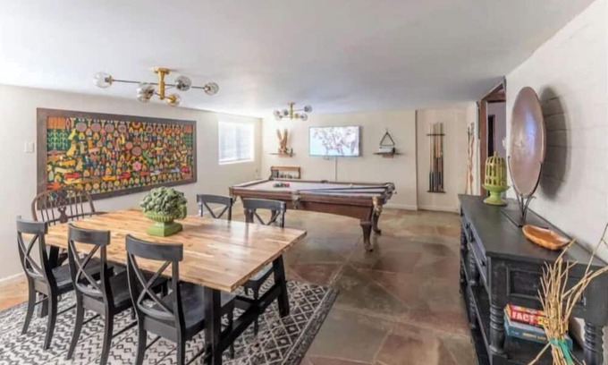 Twentynine Palms Casa | NEW! Twilite Cactus Villa @ Joshua Tree - Pool, HotTub, FirePit & Outdoor Shower