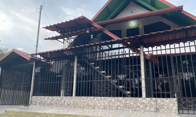Rivas Casa | take the whole family to this great pleace with plenty of areas to have fun, Daw