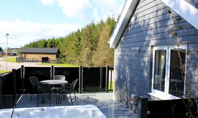 Annan Cabina | 2 bedroom accommodation in Annan
