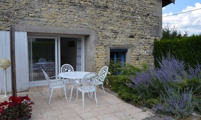 Bazincourt-sur-Saulx Casa | Homerez - Beautiful house for 6 ppl. at Bazincourt-sur-Saulx