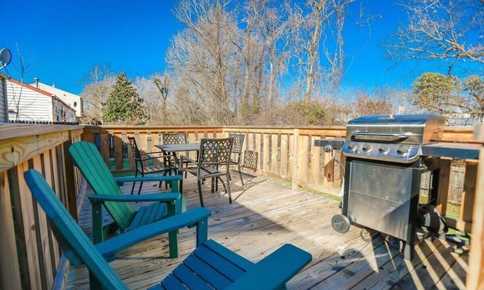North Newport News Casa | Sojourn Ranch Home near Ft Eustis