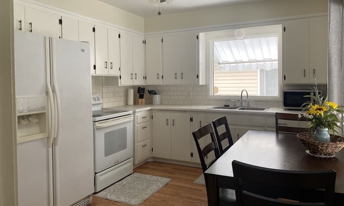 Soda Springs Casa | Quiet neighborhood in Soda Springs, a great place for many adventures.