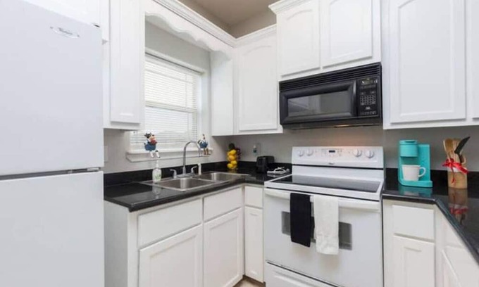 Edinburg Apartamento | Designer Trendy apartment!