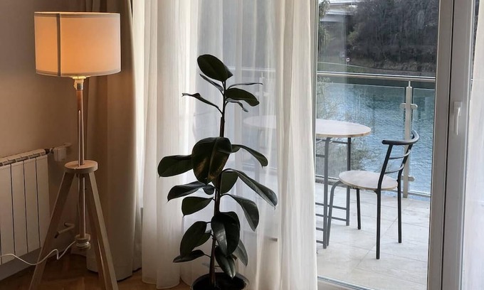 Maribor Apartamento | Apartment on the riverfront in a quiet location