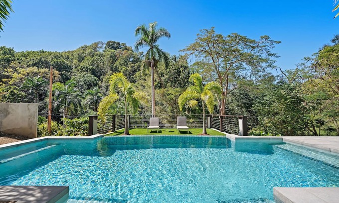 Ensenada Casa | NEW VILLA w/ pool - La Joya Rincon