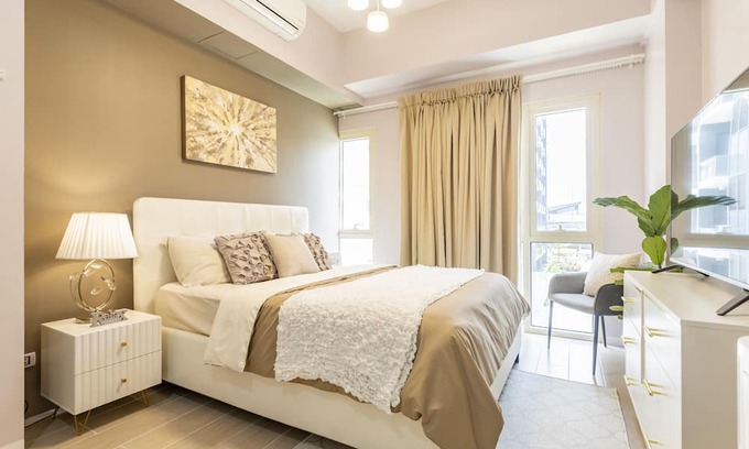 Pasay Casa | 81 Newport Boulevard Front NAIA Terminal3-Best staycation in PasayManila