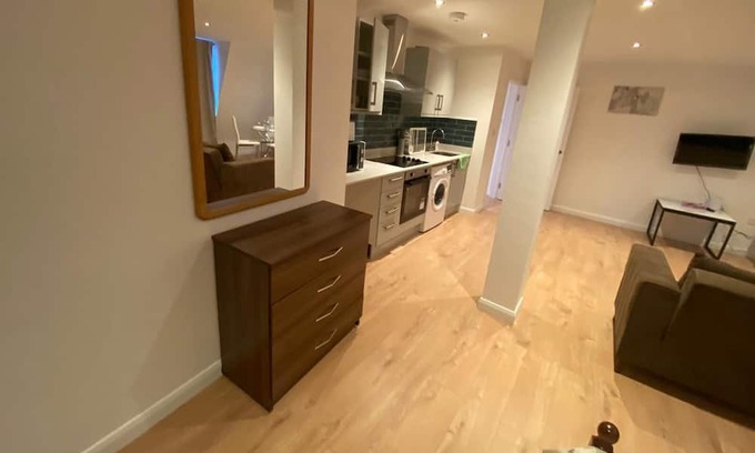 London Borough of Ealing Apartamento | Very big and Luxury studio