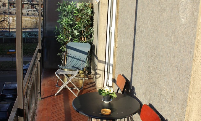 Stadera Apartamento | OPENSPACE ON NAVIGLI TWO MINUTES FROM METRO FAMAGOSTA CIR 015146-LNI-01921