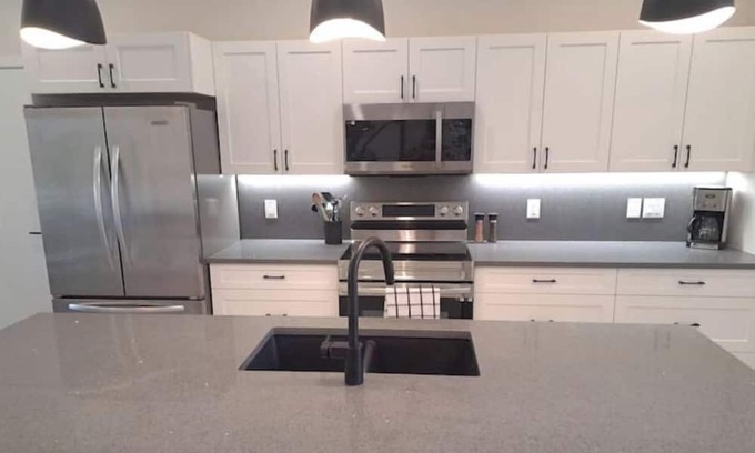 Central Okanagan Casa | Skylark Family Friendly Home in Lake Country