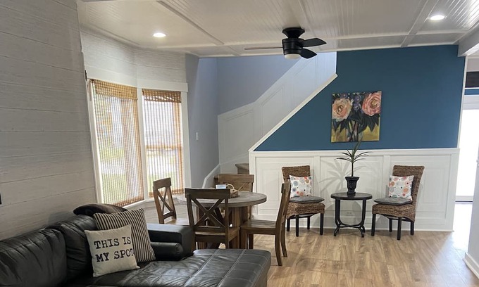 Spirit Lake Casa | East Okoboji Getaway, 4 bedroom 8 beds