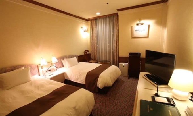 Hiratsuka Casa | Twin Room Smoking / Hiratsuka Kanagawa