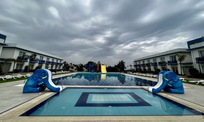 Trikomo Apartamento | Flat w Pool, Balcony 10 min to Beach in Iskele