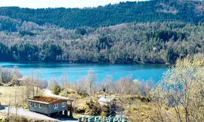 Lonevag Casa | 5 person holiday home in LONEVÅG