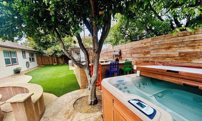 Ventura Casa | Cozy Casita invites you and your family or friends