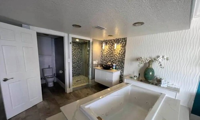 Seabreeze Park Condominio | Beautiful Ocean Front Condo !!! 😍🏝