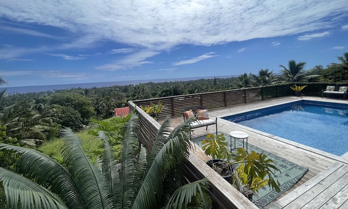 Takuvaine Tapere Casa | Beautiful Family Friendly House with Pool