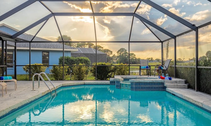 Pebble Beach Casa | Golf, Freshwater Pond, Pool & Huttub - The Happy Bunker- Roelens Vacations