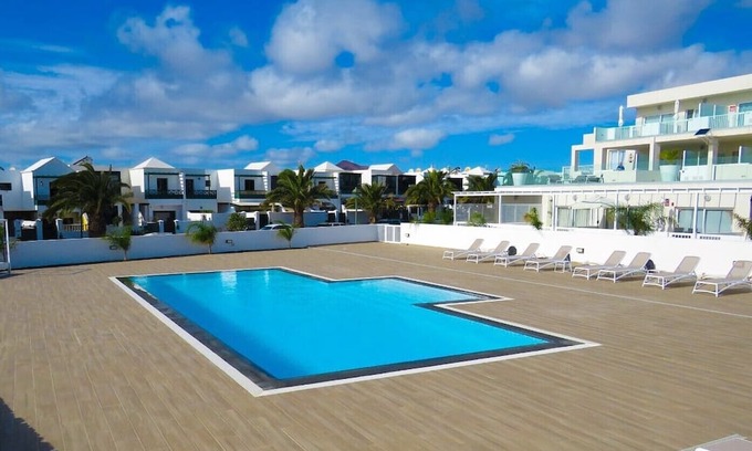 Costa Teguise Apartamento | Layna Luxury Apartment