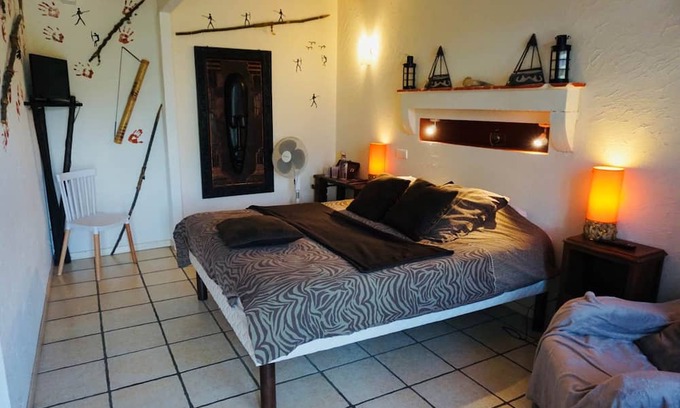 Messey-sur-Grosne Otro | Warriors Room - Adapted to PRM