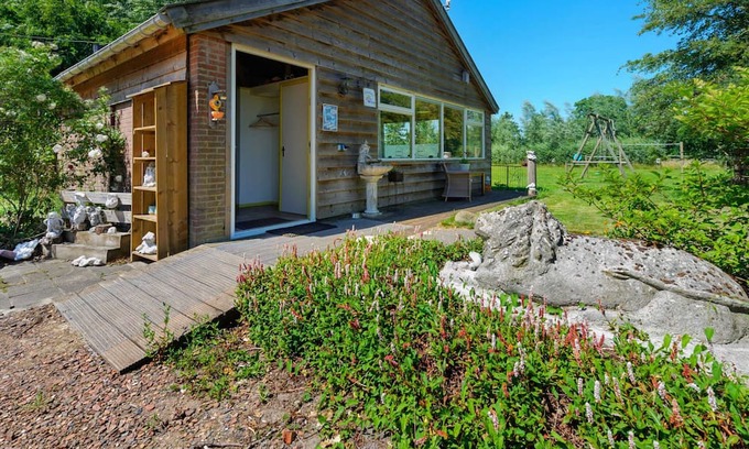 Eastermar Casa | Enticing Holiday Home in Eastermar near Burgumer Mar Lake