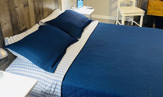 Edgebrook Apartamento | Little private studio