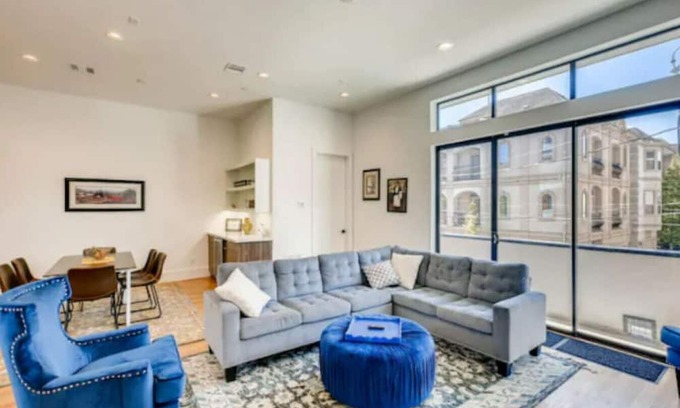 Neartown Casa | Two 4-Story Homes|Near Downtown|8 BDRMS|For Groups