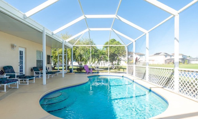 Crescent Lakes Casa | Luxury Lakeside Villa, Close To Disney
