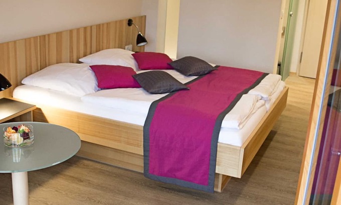 Eggolsheim Casa | Large double room (with balcony / terrace) - Brauerei-Gasthof Pfister