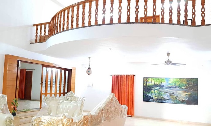 Madurai Casa | Madurai Homes Stay with Classic Architecture Rooms
