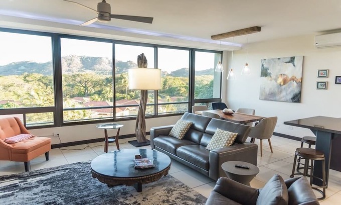 Playa Hermosa Apartamento | 2BR with additional bonus room, roof terrace & walking distance to the beach