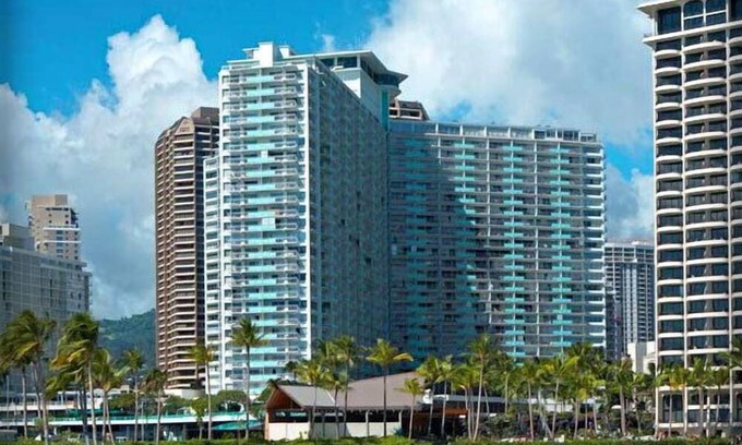 Waikiki Condominio | Bellamente remodelado 2 habitaciones Waikiki Condo - para 6 personas!