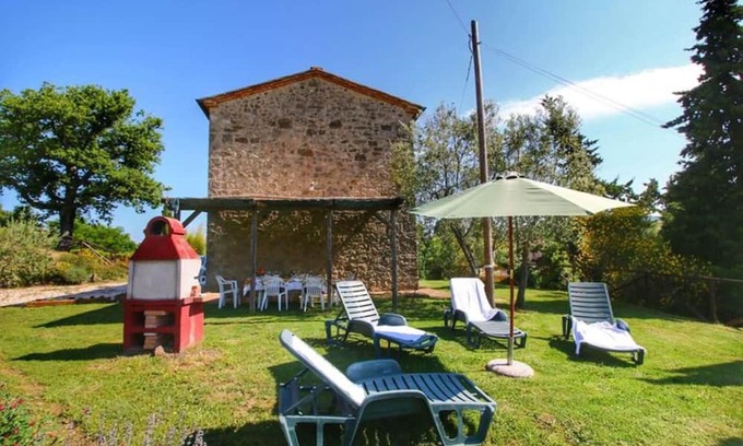 Radicondoli Apartamento | edificio aislado en el verde de la Toscana