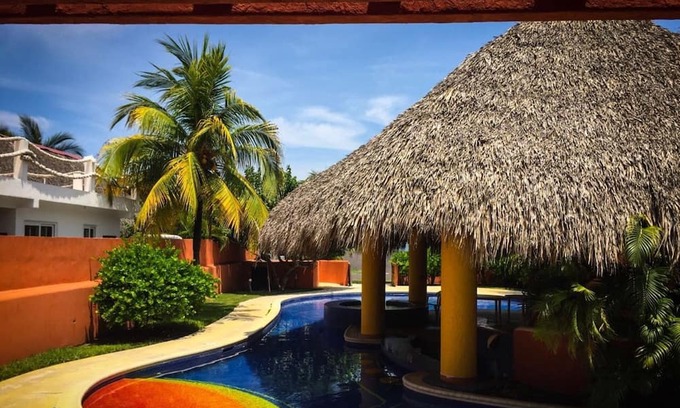 Puerto San Jose Casa | Great Ocean Front Home in Chulamar Guatemala CH011