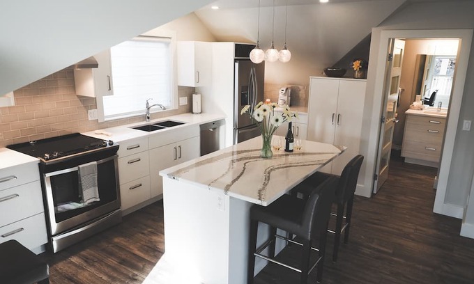 North End Casa | Ejecutivo moderno de 1 dormitorio en excelente ubicación